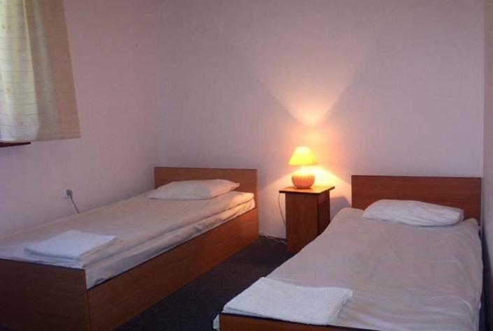 Park Hotel Myslenice Bilik gambar